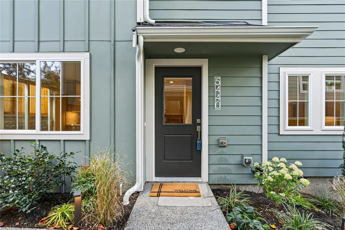 5440 21st Avenue Sw, Seattle, WA 98106 - #1