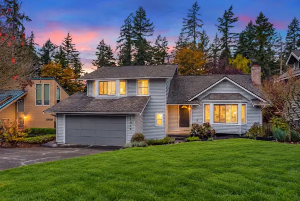 11915 80th Place Ne, Kirkland, WA 98034