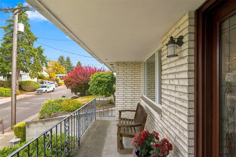 7418 S 15th Street, Tacoma, WA 98465 - #2