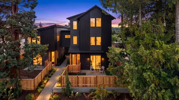 7509 12th Avenue Sw, Seattle, WA 98106