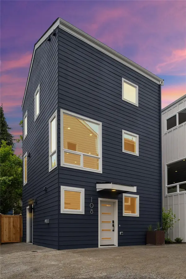 108 29th Avenue E, Seattle, WA 98112