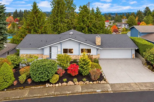 1314 177th Avenue Ne, Bellevue, WA 98008