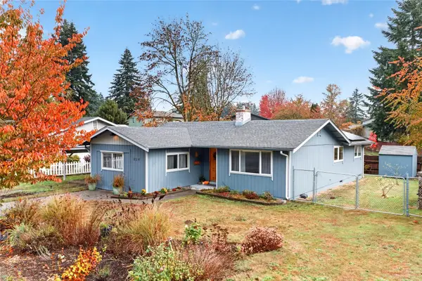 824 Dundee Road Nw, Olympia, WA 98502