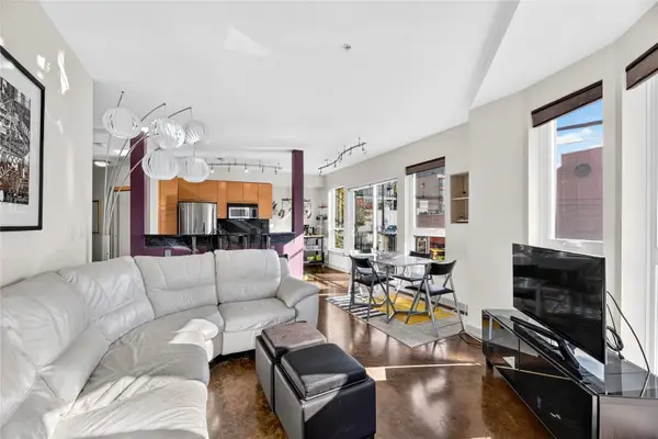 1410 E Pine Street #W120, Seattle, WA 98122