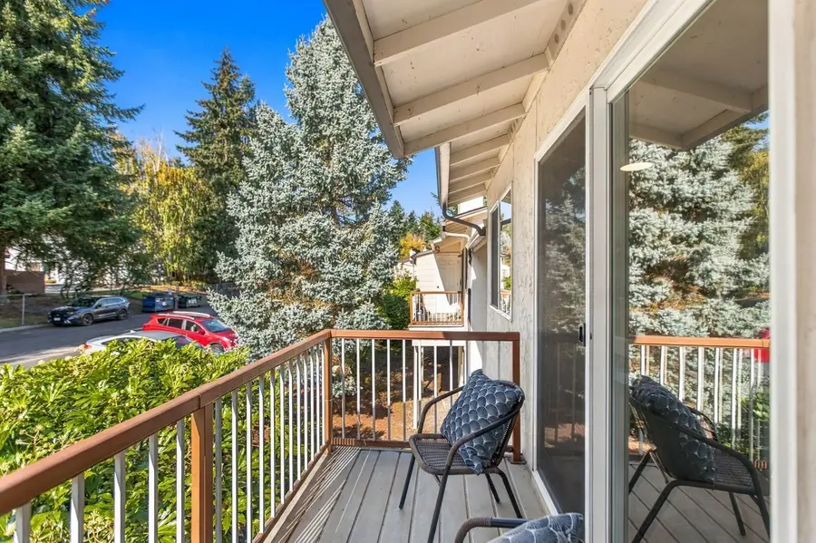 14148 74th Place Ne #12D, Kirkland, WA 98034 - #2