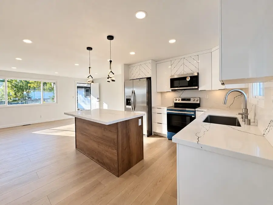 24436 13th Place S, Des Moines, WA 98198 - #3