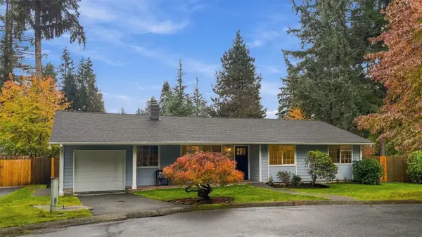 9901 167th Avenue Ne, Redmond, WA 98052