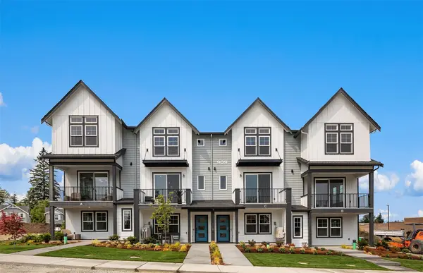 1004 243rd Place Se #C, Bothell, WA 98021