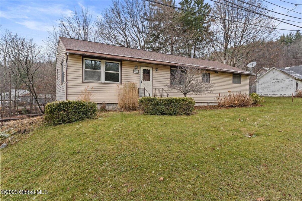 3300 Ny 2, Grafton, NY 12052 ERA