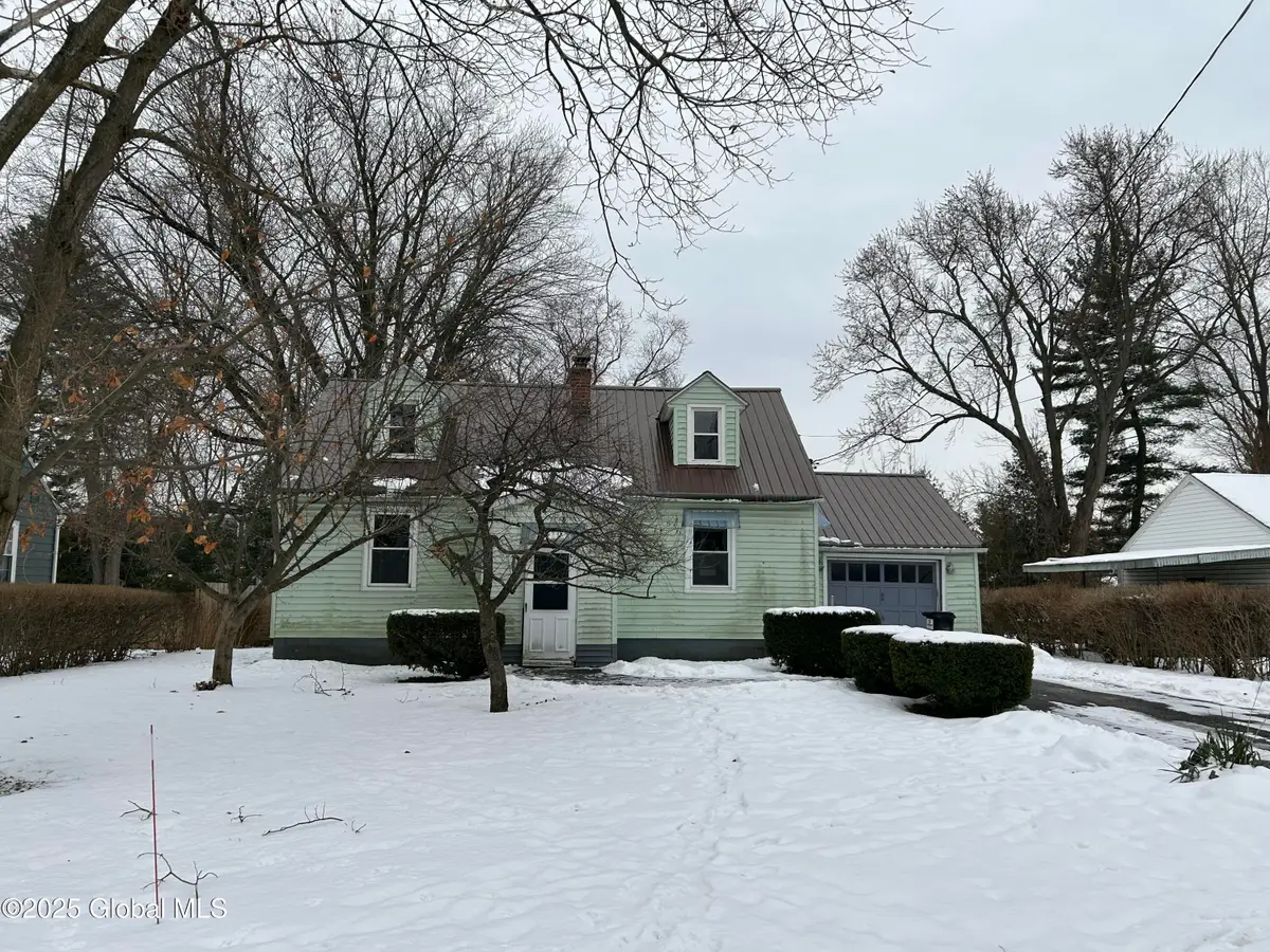 200 Sunnyside Rd, Glenville, NY 12302 - #1