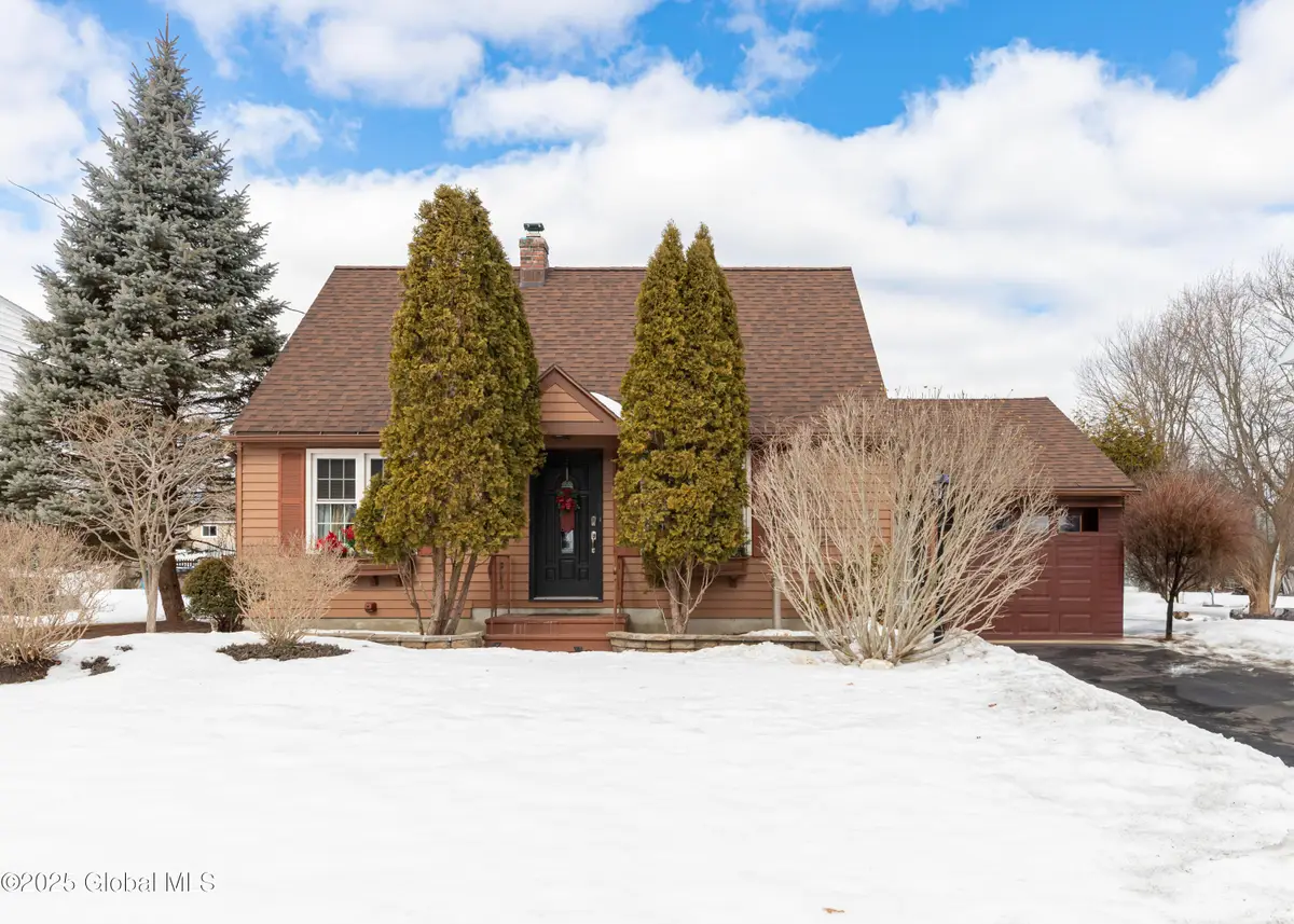 1125 Fayette Drive, Rotterdam, NY 12303 - Image #1