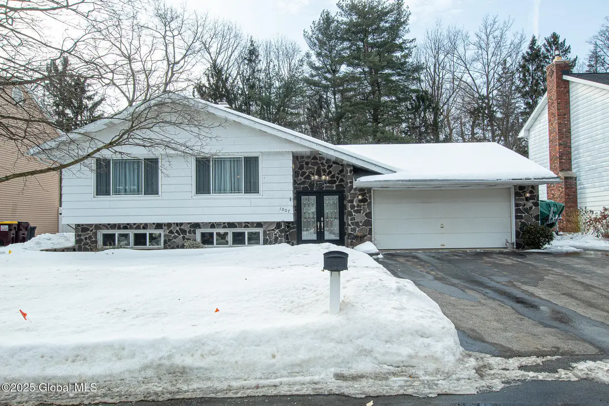 1007 Anthony Drive, Schenectady, NY 12303 - #1