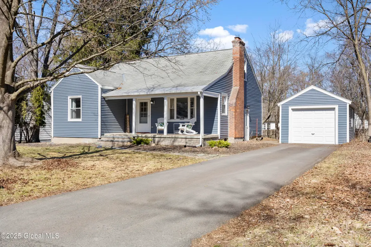 1831 Pawtucket Avenue, Niskayuna, NY 12309 - #1