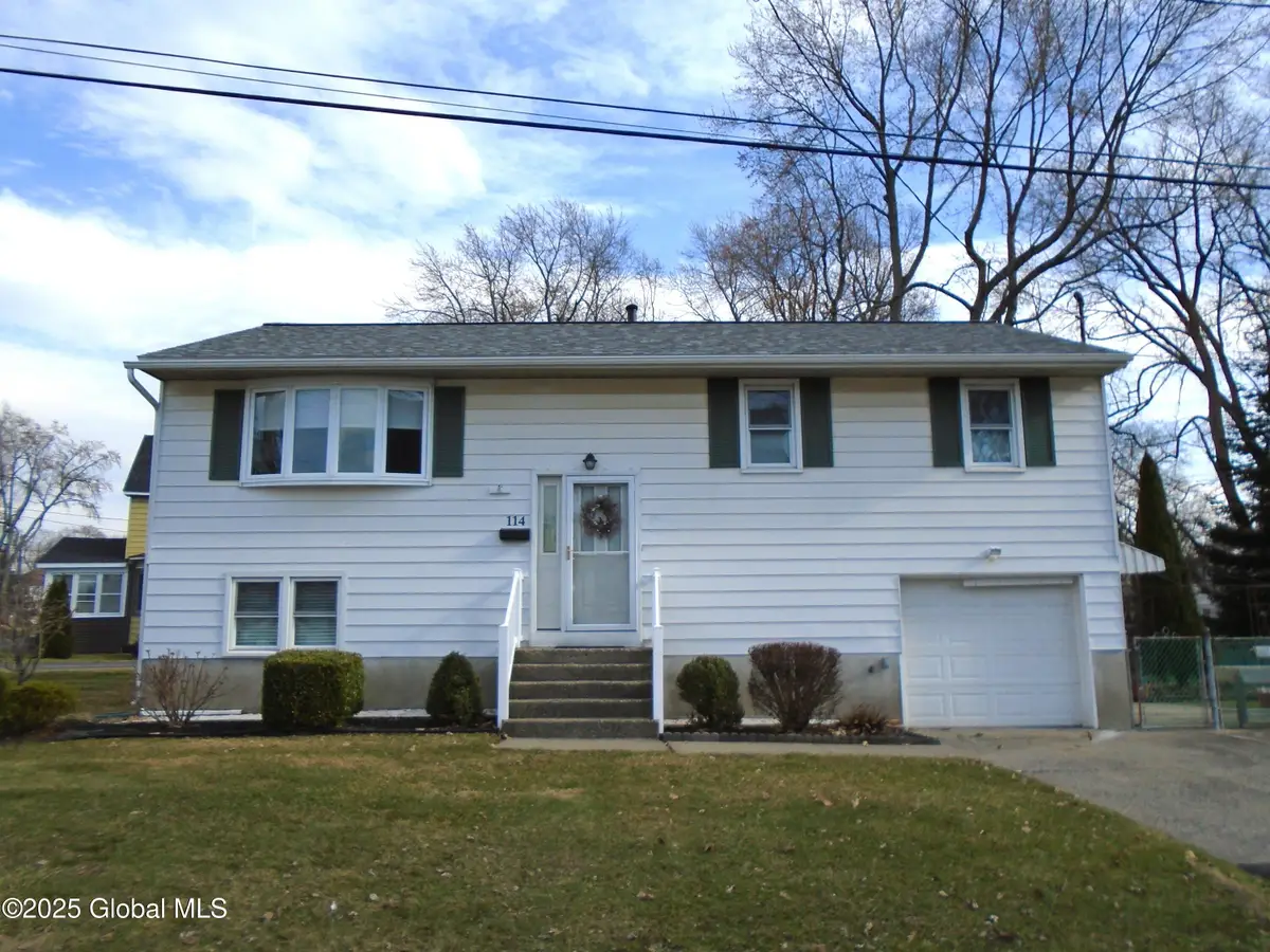 114 Chiswell Road, Schenectady, NY 12304 - Image #1
