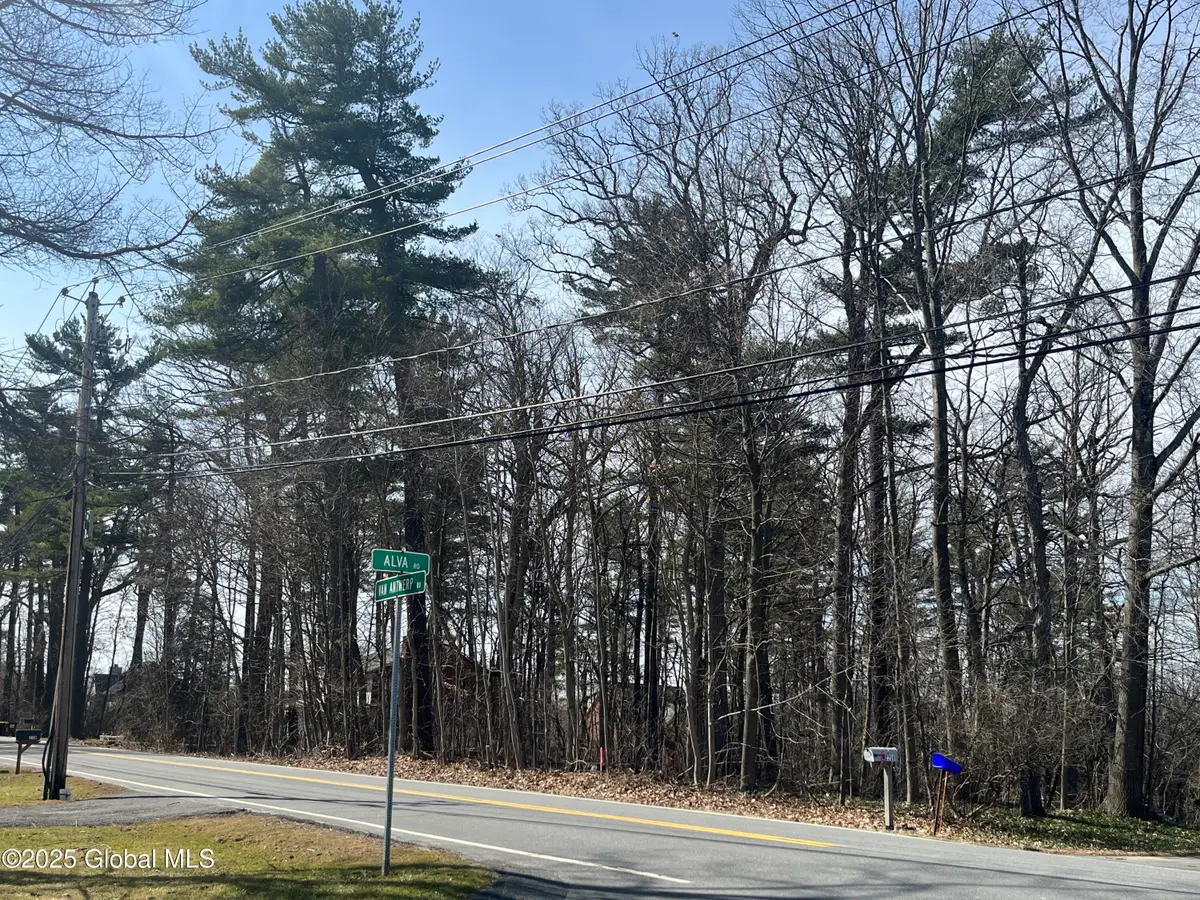 2239 Van Antwerp Road, Niskayuna, NY 12309 - Image #1