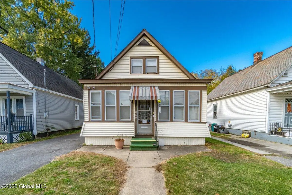 1060 Cutler Street, Schenectady, NY 12303 - #1