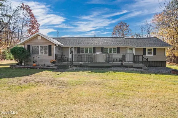 109 Ridgewood Avenue, Broadalbin, NY 12025