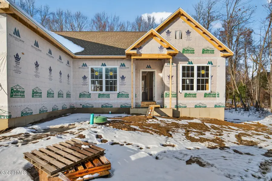 16 Mackenna Court, Ballston Lake, NY 12019 - Image #3