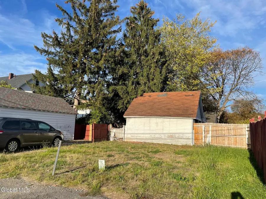 817 Genesee Street, Schenectady, NY 12306 - Image #3