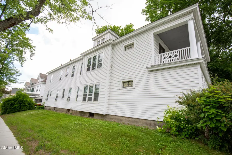 576 Providence Street, Albany, NY 12208 - Image #2