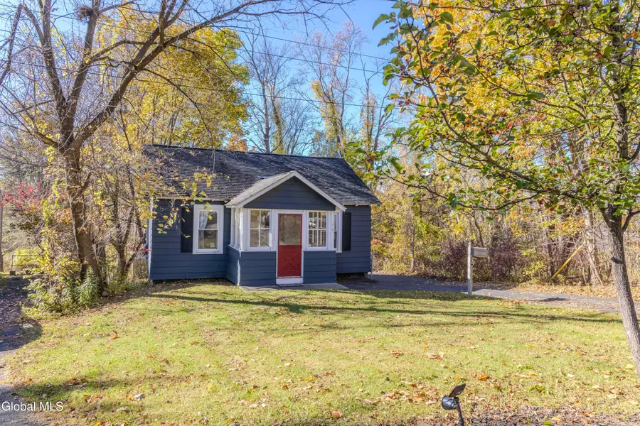 41 Mountainview Avenue, Albany, NY 12208 - Image #3