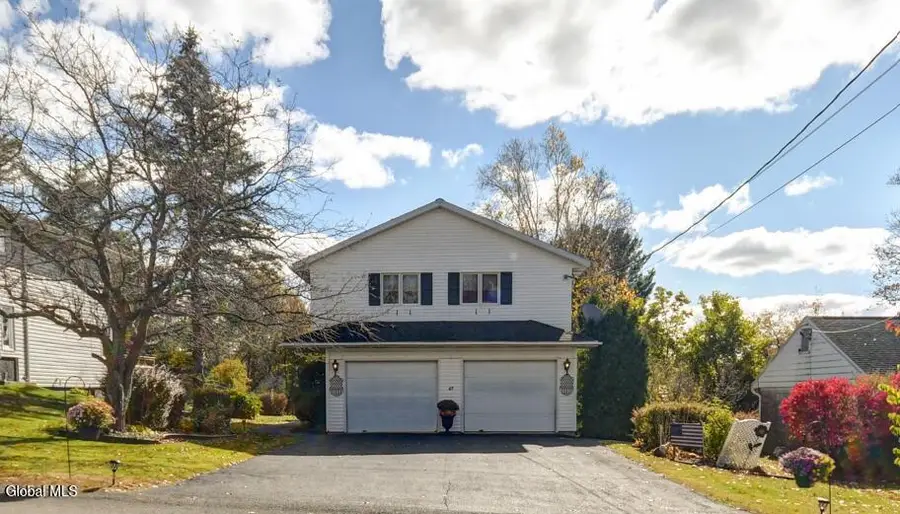 45 Coolidge Road, Amsterdam, NY 12010 - Image #2