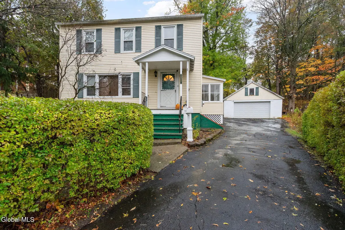 11 Lilac Lane, Troy, NY 12180 - Image #1
