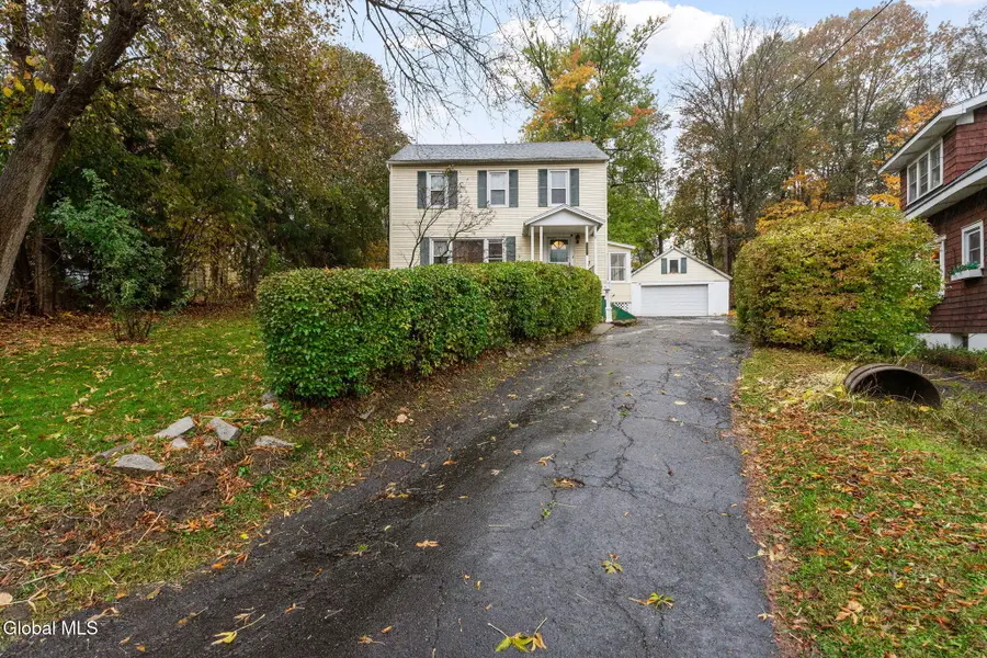 11 Lilac Lane, Troy, NY 12180 - Image #3