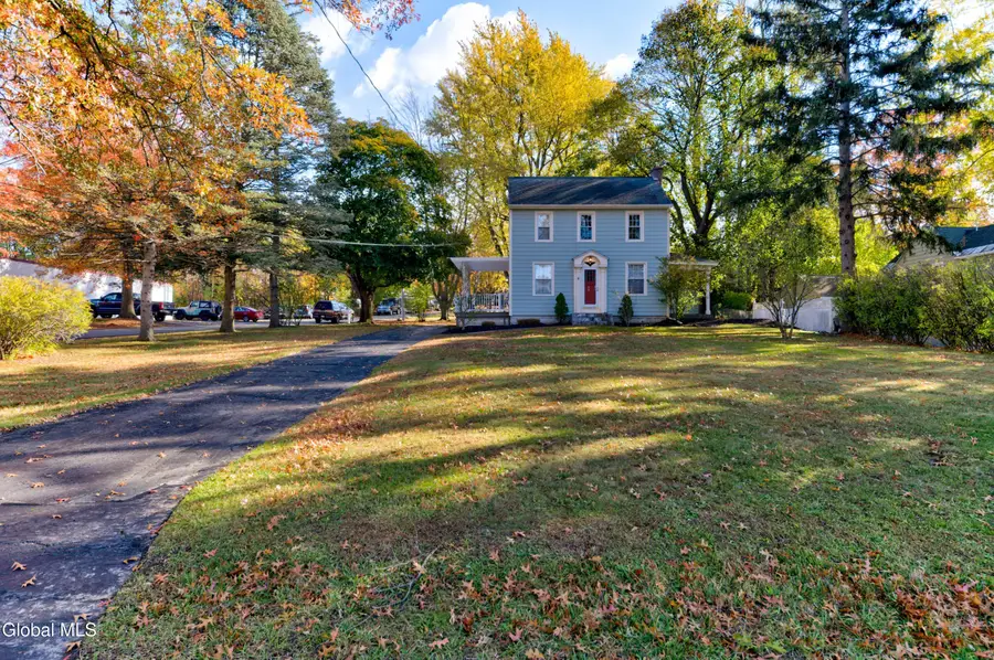 251 N Greenbush Road, North Greenbush, NY 12180 - Image #2