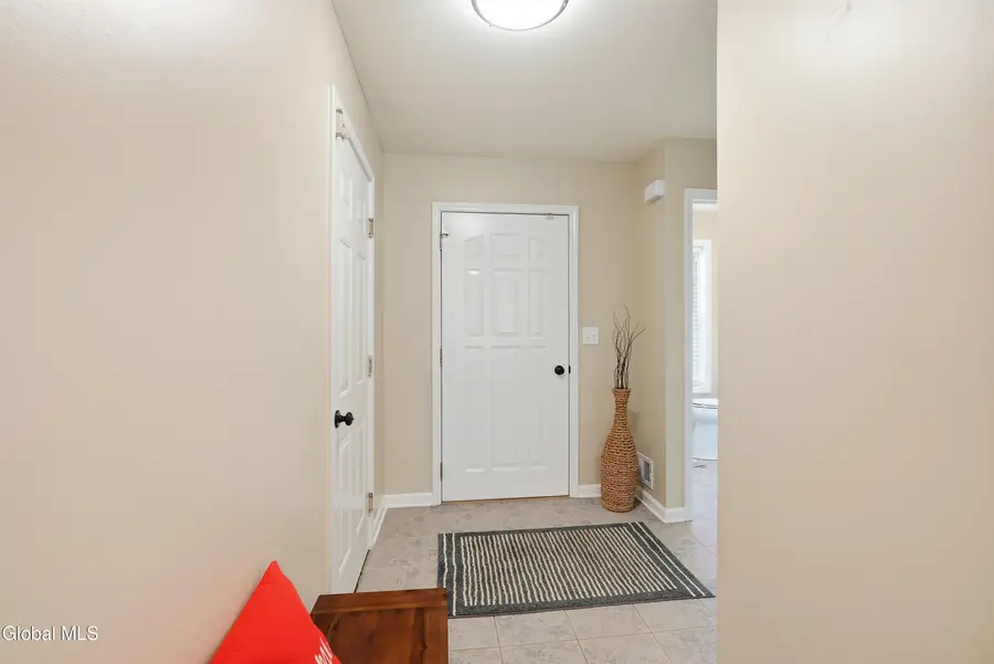 167 Harvard Road, Latham, NY 12189 - Image #3