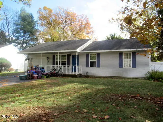 9 Chelsea Square, Hudson Falls, NY 12839 - Image #2