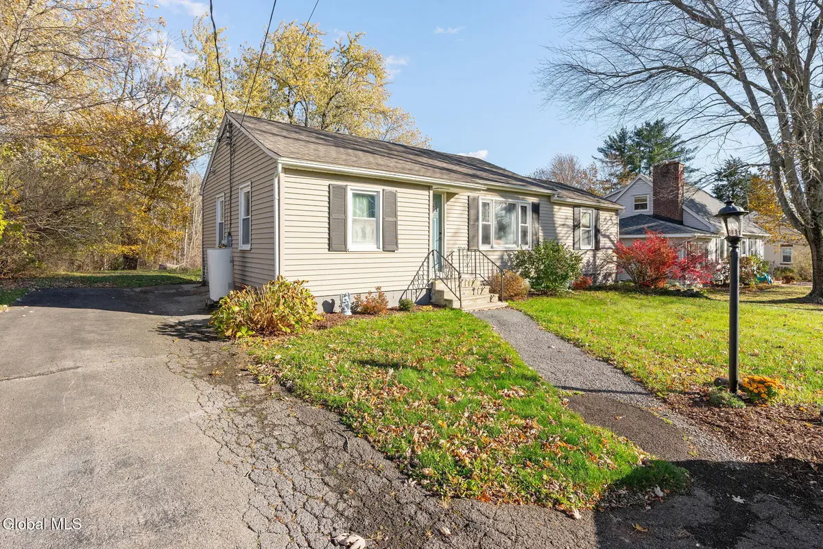 156 Crow Ridge Road, New Scotland, NY 12186 - Image #1