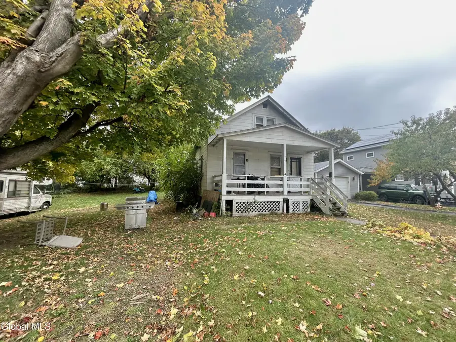 1913 Greenpoint Avenue, Rotterdam, NY 12303 - Image #3