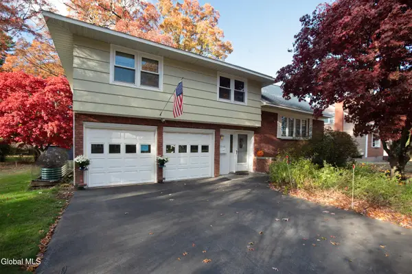 1046 Manas Drive, Rotterdam, NY 12303