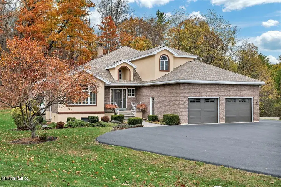 1306 Putnam Road, Rotterdam, NY 12306 - Image #2