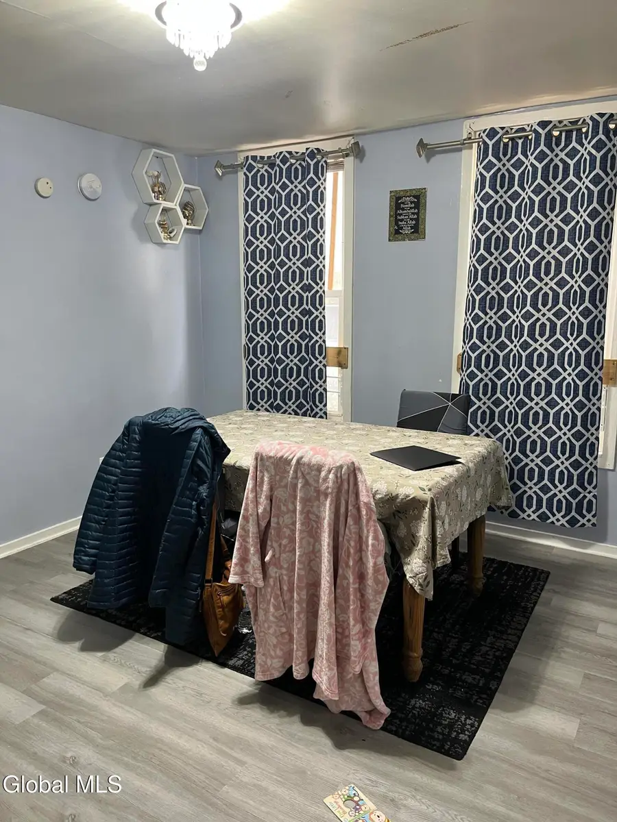 748 Eastern Avenue, Schenectady, NY 12308 - Image #3