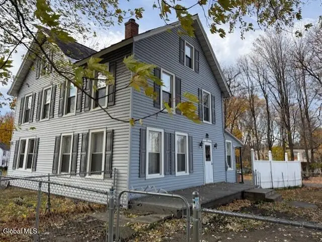 725 Snyders Corners Road, Poestenkill, NY 12140 - Image #2