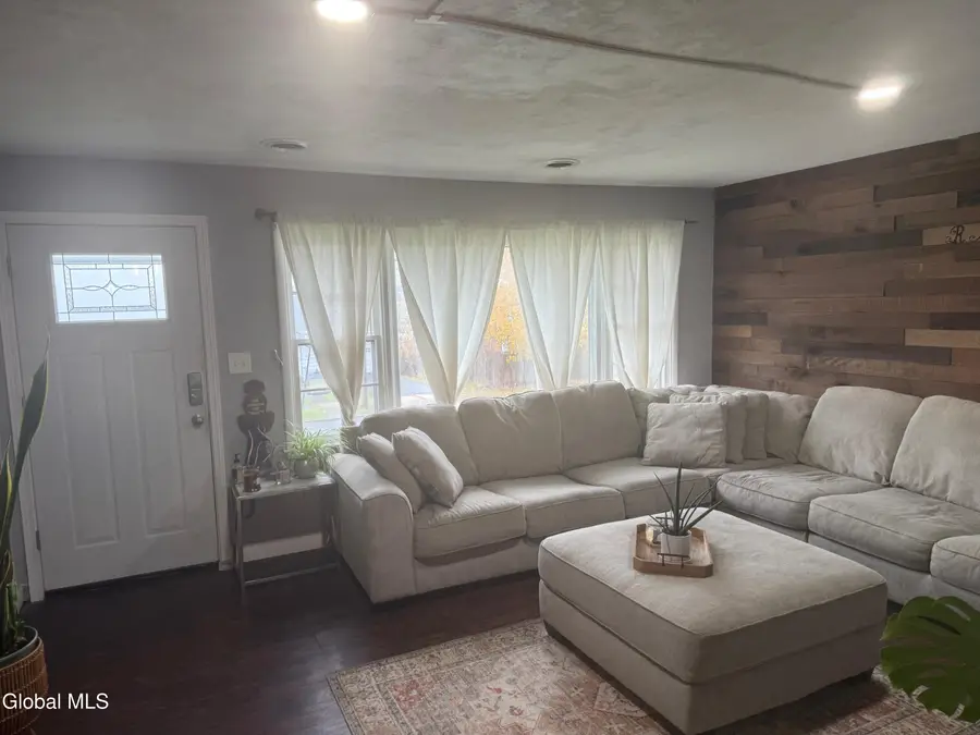 752 7th Avenue, Troy, NY 12182 - Image #3