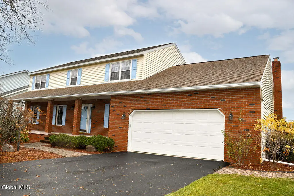 15 Delta Boulevard, Colonie Town, NY 12047 - Image #1