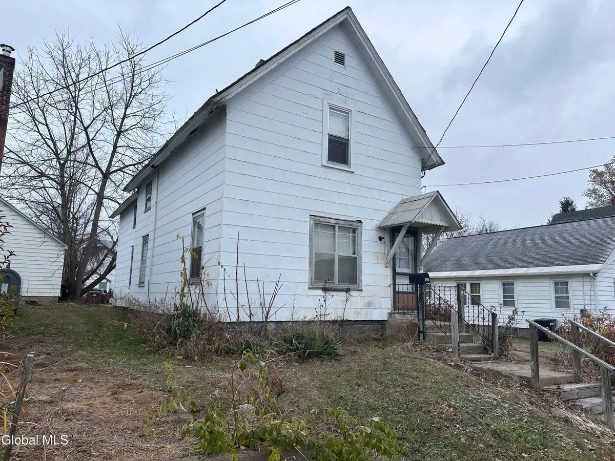 305 Oak Street, Corinth, NY 12822 - Image #1