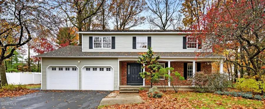 16 Lincoln Avenue, Clifton Park, NY 12065 - Image #2