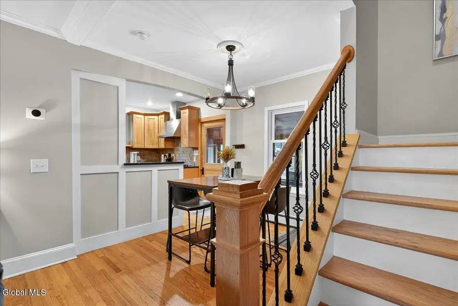 16 Hutchins Street, Saratoga Springs, NY 12866 - Image #2