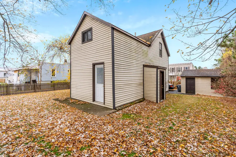 31 Corning Street, Colonie, NY 12205 - Image #3