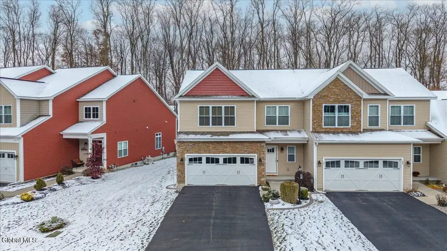 8A Macoun Drive, Halfmoon, NY 12065 - Image #2