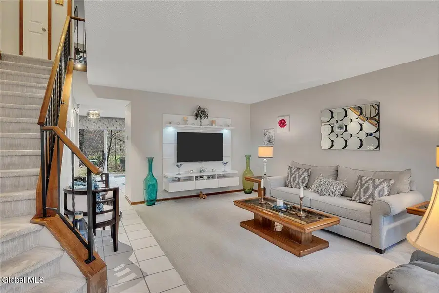 15 Wilton Court, Halfmoon, NY 12065 - Image #3