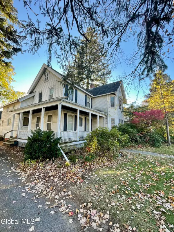 358 Kenwood Avenue, Bethlehem, NY 12054