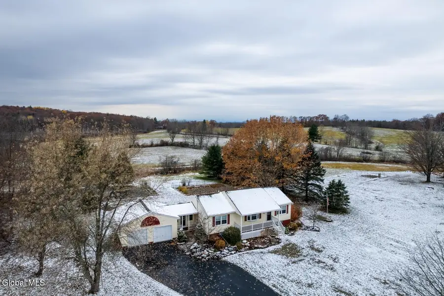 195 Birds Hill Road, Averill Park, NY 12018 - Image #2