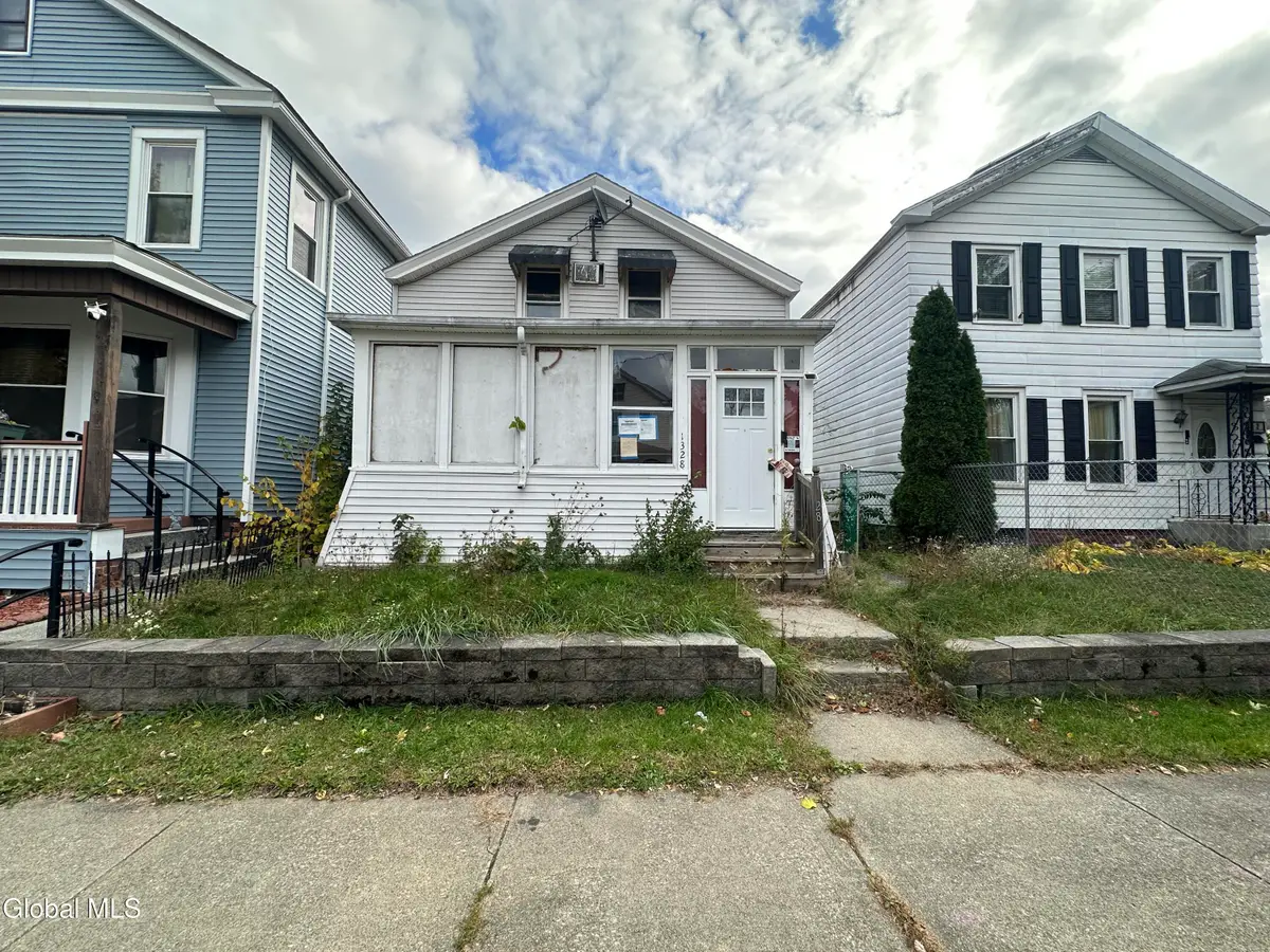 1328 4th Avenue, Watervliet, NY 12189 - Image #1