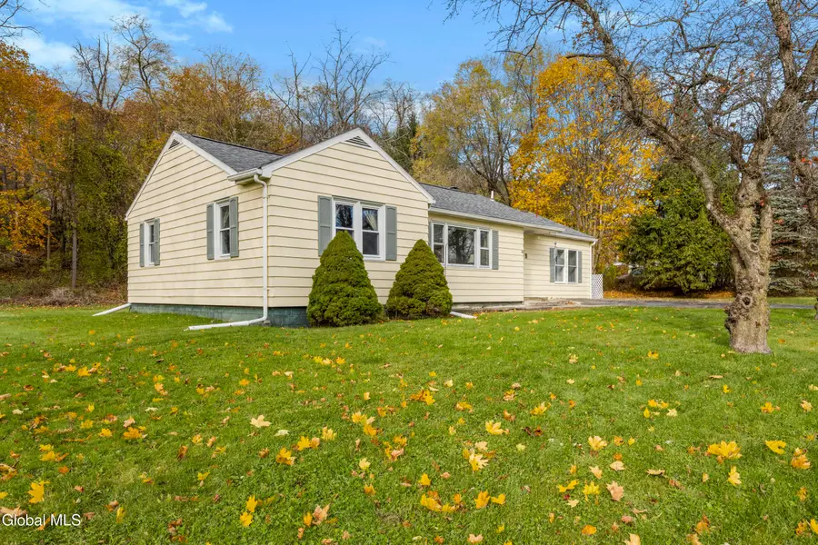 871 Route 144, New Baltimore, NY 12087 - Image #2