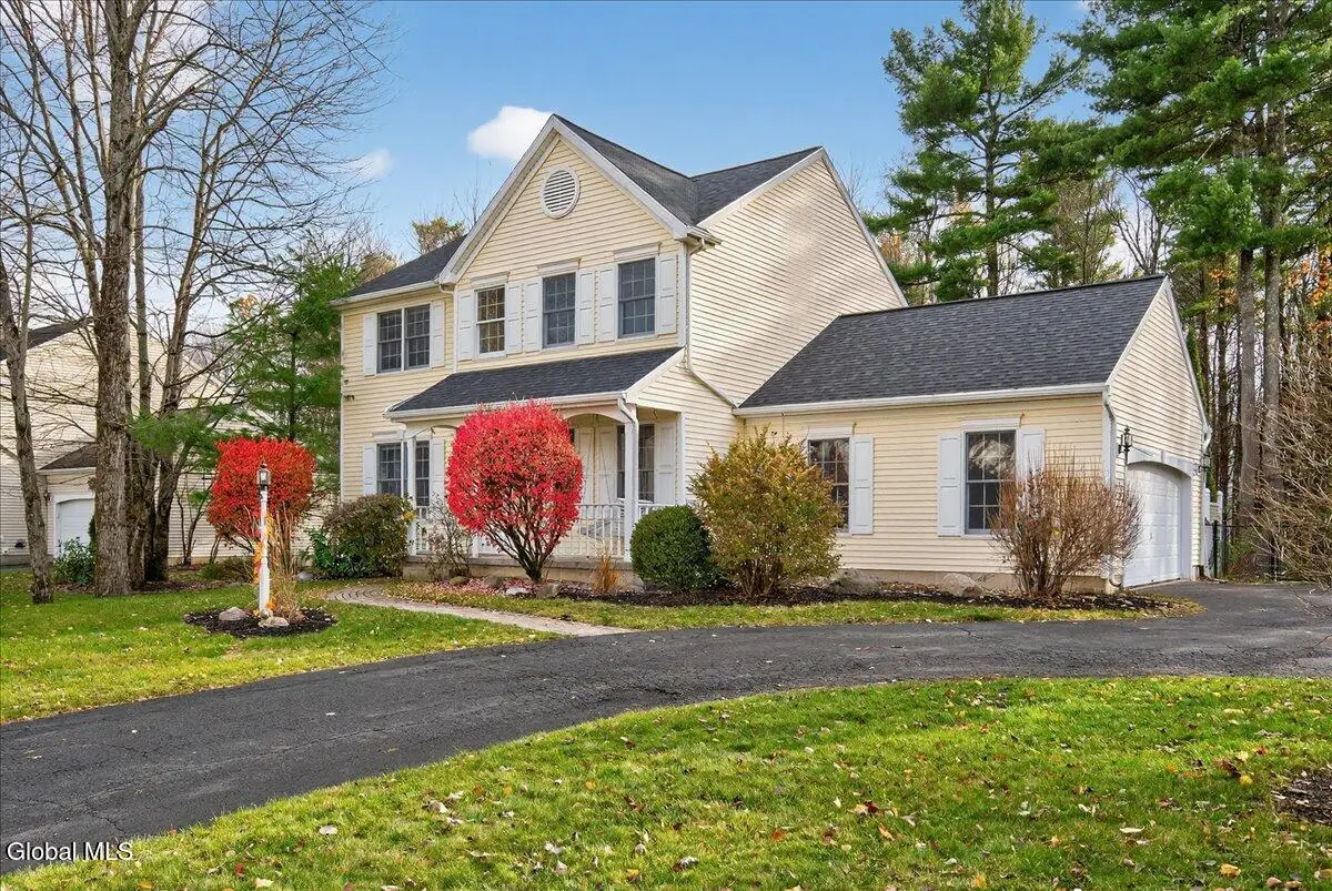 15 Coneflower Court, Malta, NY 12020 - Image #1